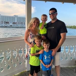 Meet your Posher, Amy